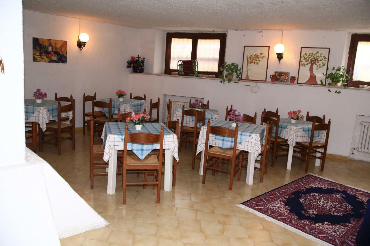 Hotel San Vincenzo โซเวราโต มาริน่า ภายนอก รูปภาพ